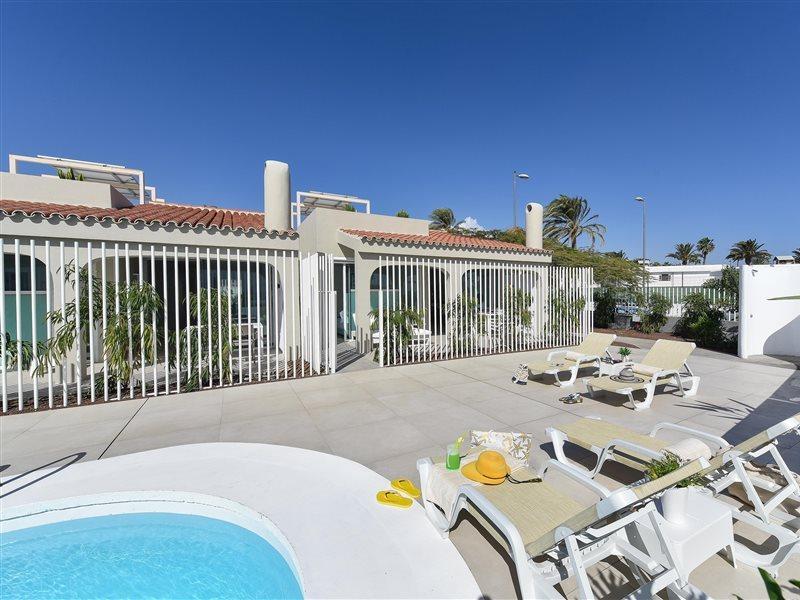 Velsuites Playa Del Ingles By Villagrancanaria ภายนอก รูปภาพ